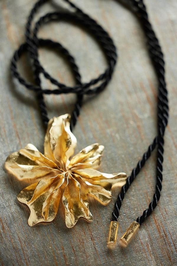 Natori Gold Plated Brass Floral Necklace Gold