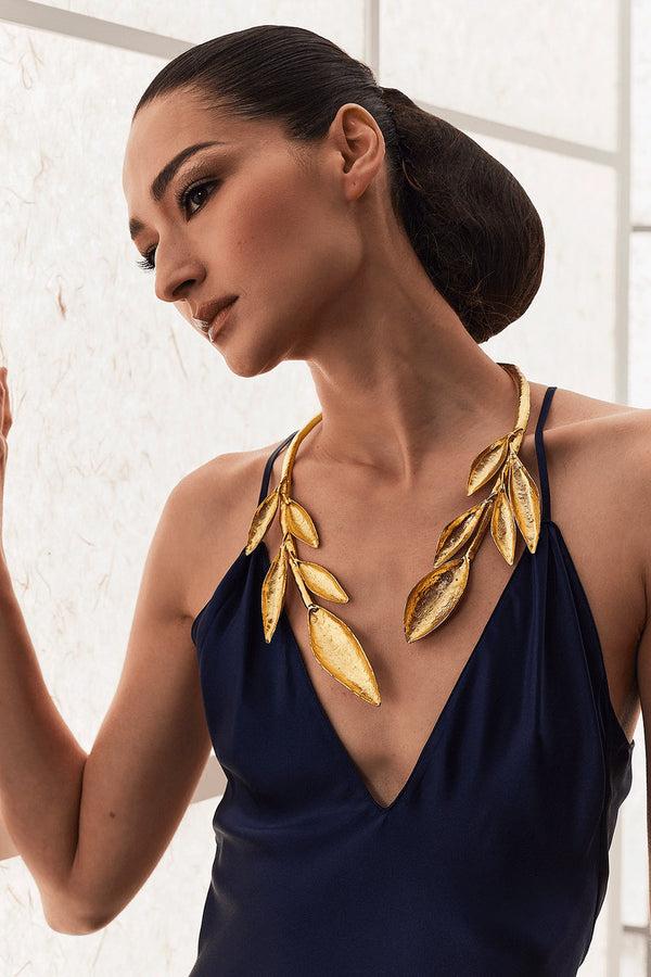 Natori Gold Plated Leaf Long Choker Necklace Gold
