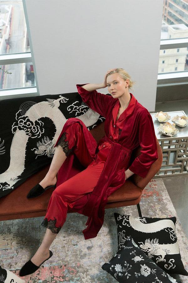 Natori Mayon Dragon Embroidery Pillow Black/Cream