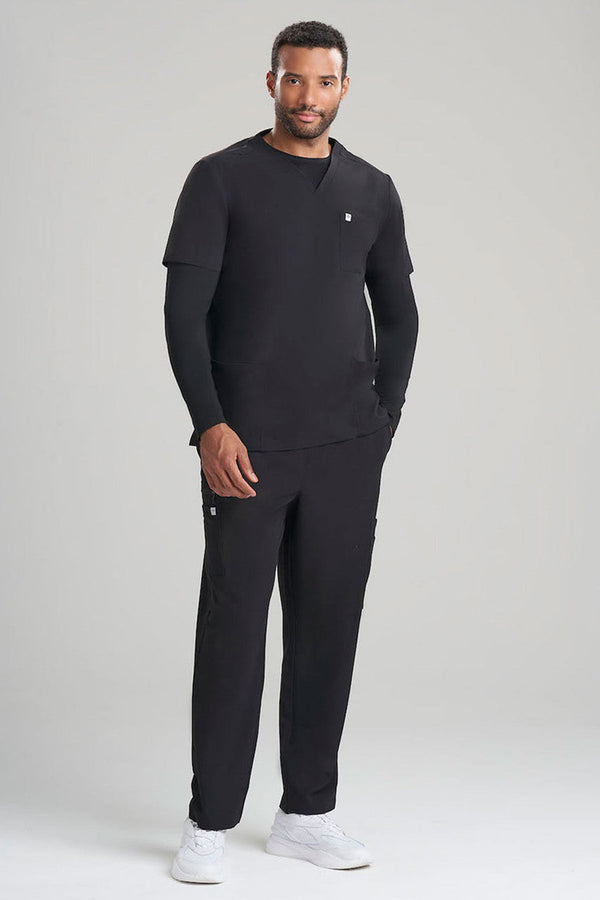 Natori Men's 3-Pocket V-Neck Scrub Top Black