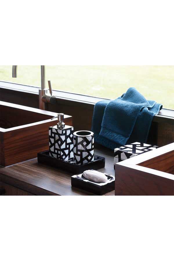 Natori Mindoro Soap Dish Black & White