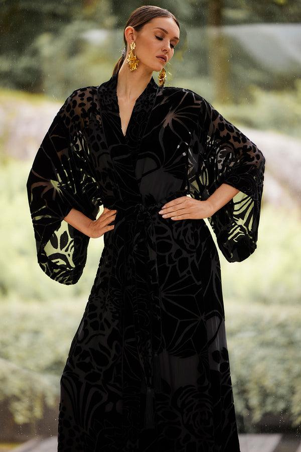 natori Nouveau Velvet Robe Black