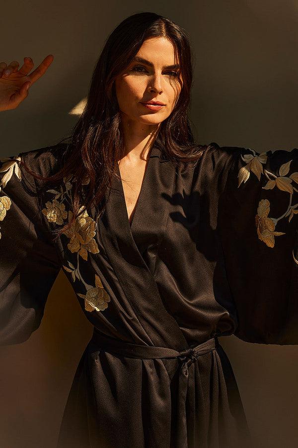natori Peony Blossom Embroidery Robe Black