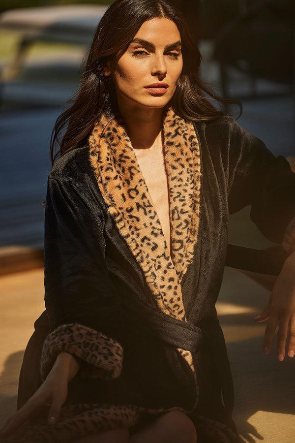 natori Plush Lynx Robe Black