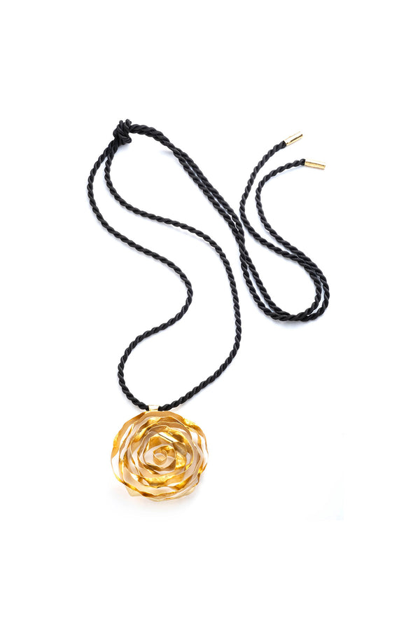 natori Rosette Gold Plated Pendant Necklace Gold