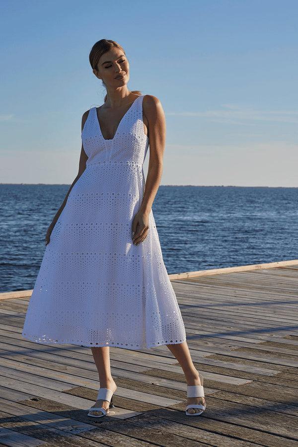natori Round Eyelet Dress White