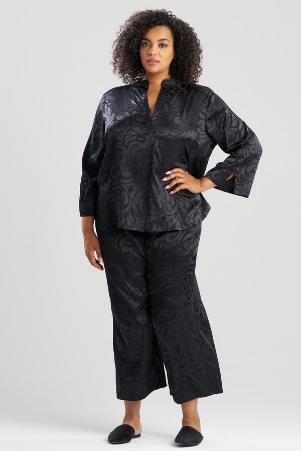 Natori Scroll Satin Jacquard Long Sleeve PJ Black