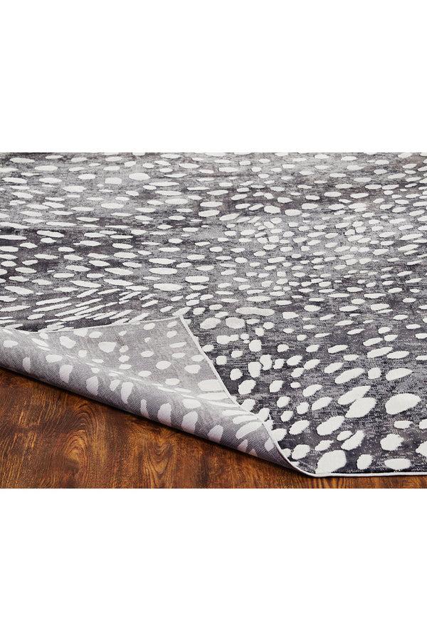 Natori Serengeti- Charcoal Spotted Rug Grey