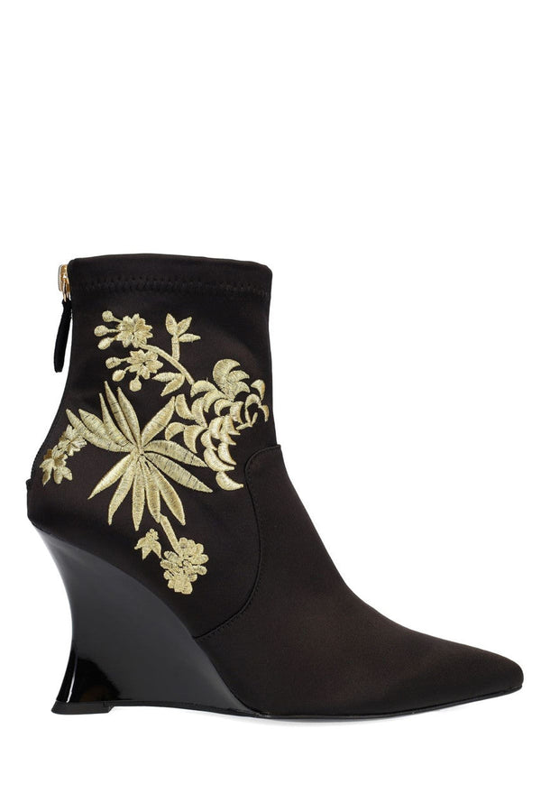 Natori Neko Satin Embroidery Wedge Ankle Boot Black/Gold