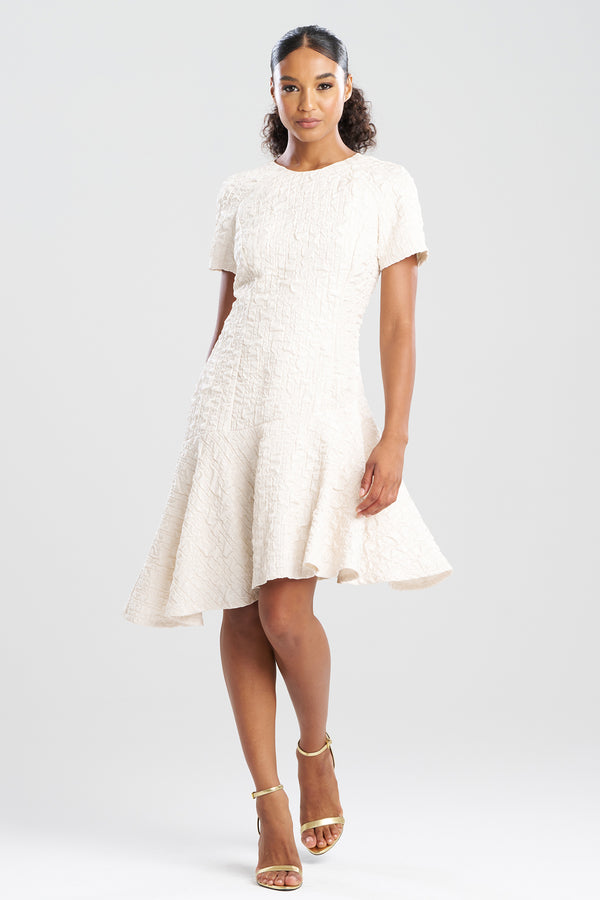 Natori Pebbled Jacquard Short Sleeve Flounce Dress Sandstone
