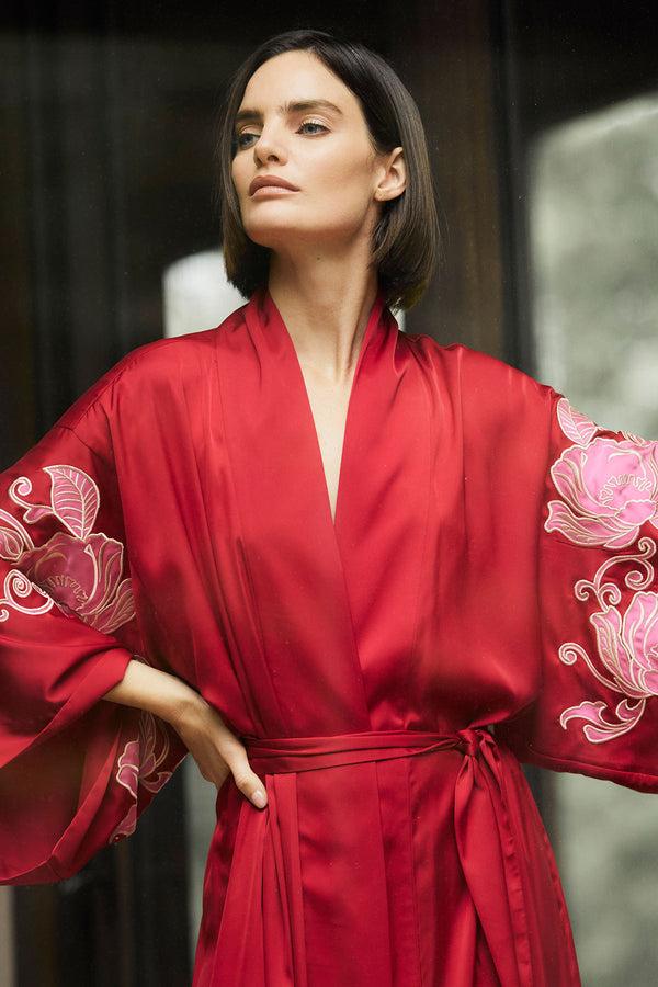 natori Satin Essentials Embroidered Kimono Brocade Red