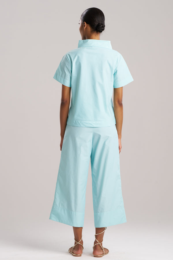 Natori Techno Poplin Short Sleeve Funnel Neck Top Mizu Blue