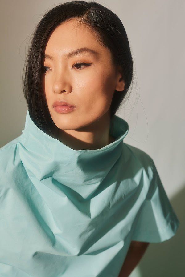 Natori Techno Poplin Short Sleeve Funnel Neck Top Mizu Blue