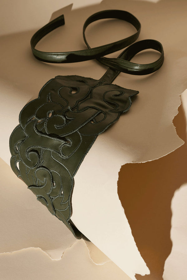 Natori Vegan Luxe Lambskin Embroidered Scroll Obi Belt Black