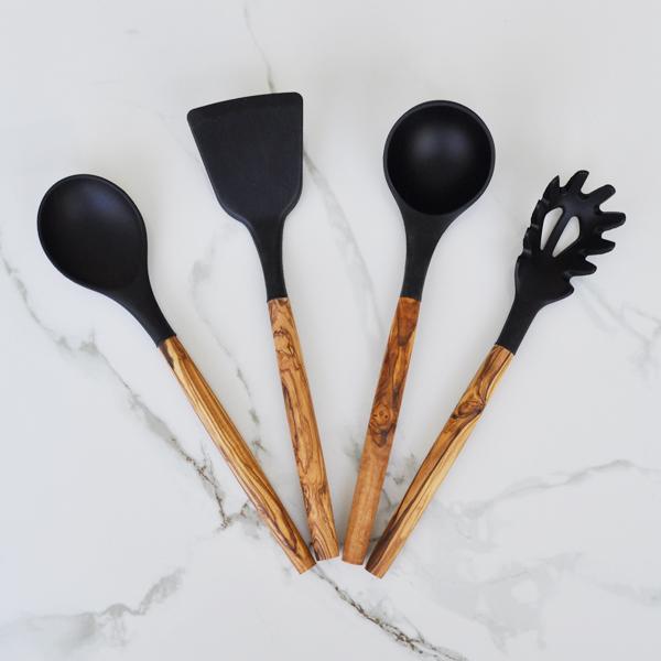 naturally med Black Silicone and Olive Wood Utensils – Set of 4