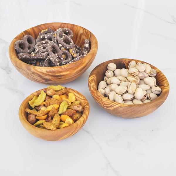 Naturally Med Olive Wood Stack Of 3 Round Bowls