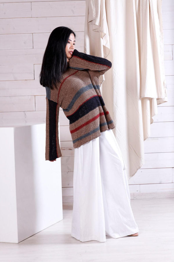 Natyoural Slightly Oversized Multicolor Pinstripe Sweater | Natyoural