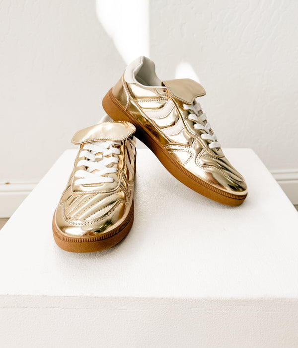 naughty monkey Milan Metallic Sneaker in Gold