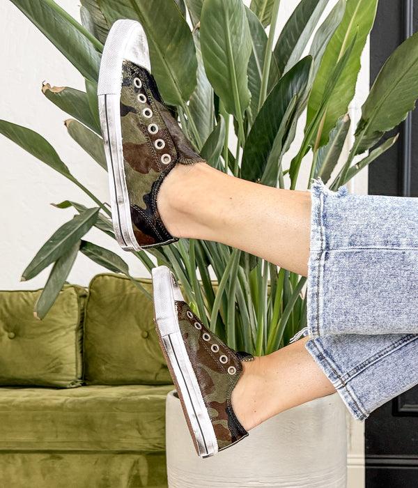 Naughty Monkey Shalomar Sneaker In Camo