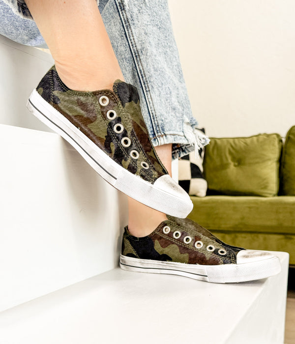 Naughty Monkey Shalomar Sneaker In Camo