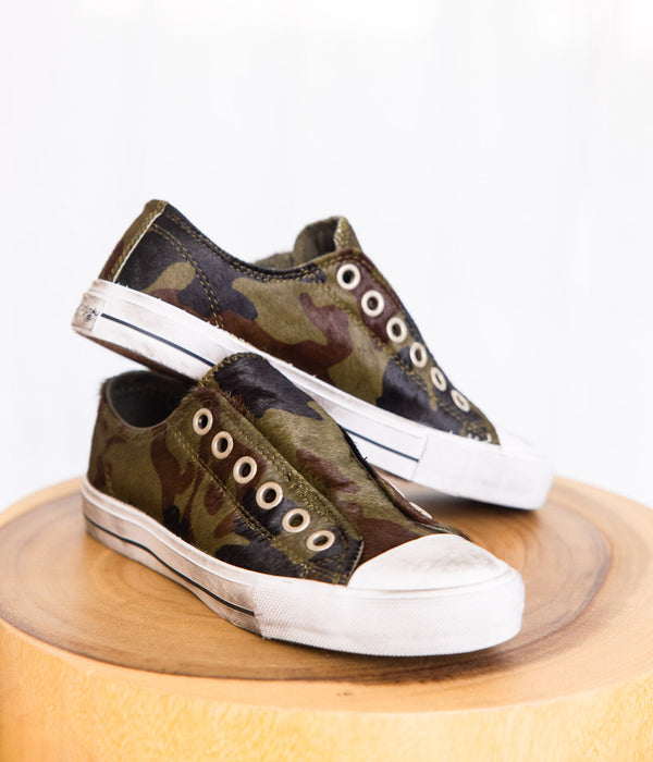 naughty monkey Shalomar Sneaker in Camo