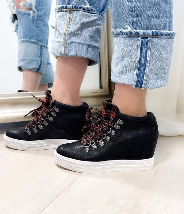 Naughty Monkey Tibi Sneaker In Black