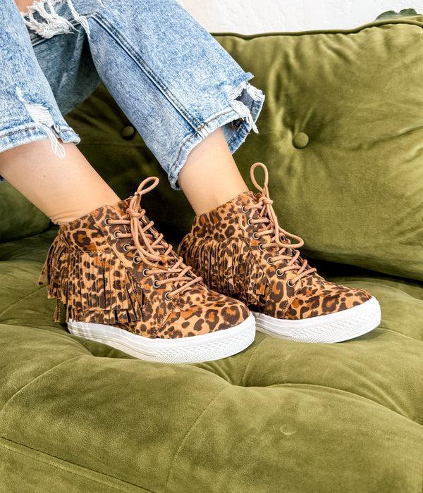 naughty monkey Nick Fringe Sneaker Wedge in Leopard
