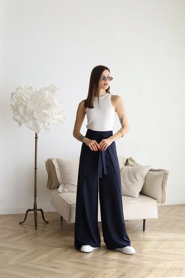 Navy London Rosetta - Wide Crop Linen Trousers