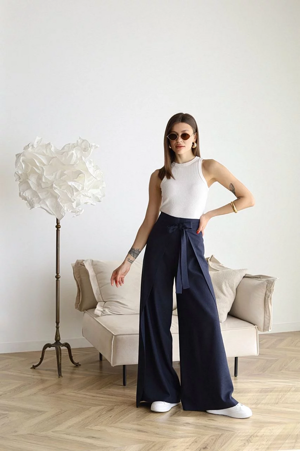 navy london Rosetta - Wide Crop Linen Trousers