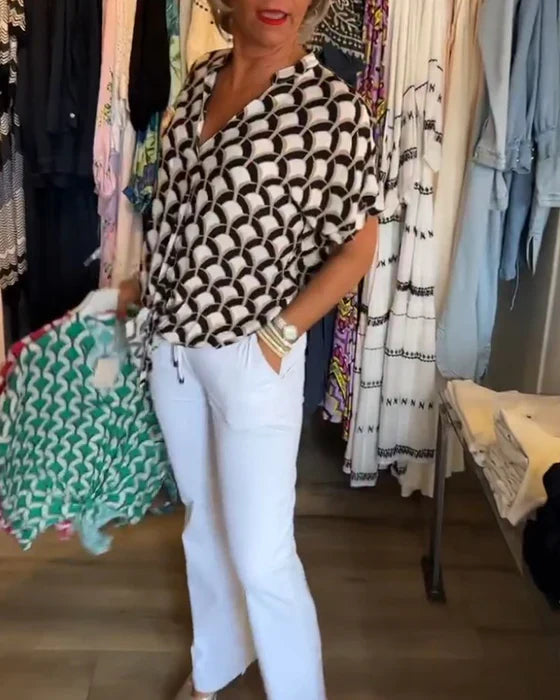 Navy London Stella - Casual Top With Print And V Neck