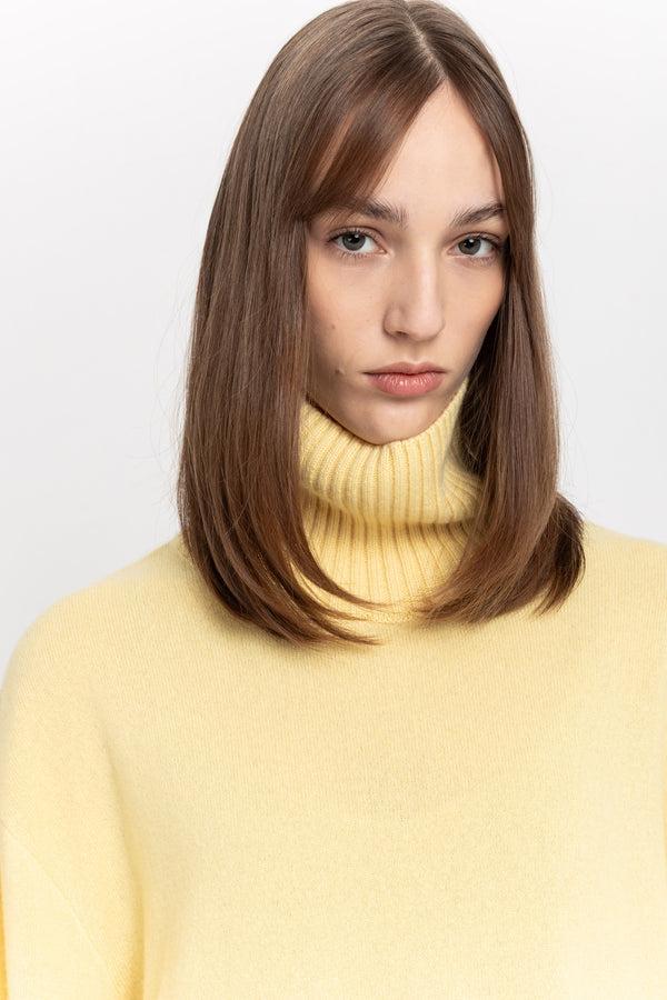 Nehera Daffodil Yellow Cashmere Boxy Cropped Turtleneck
