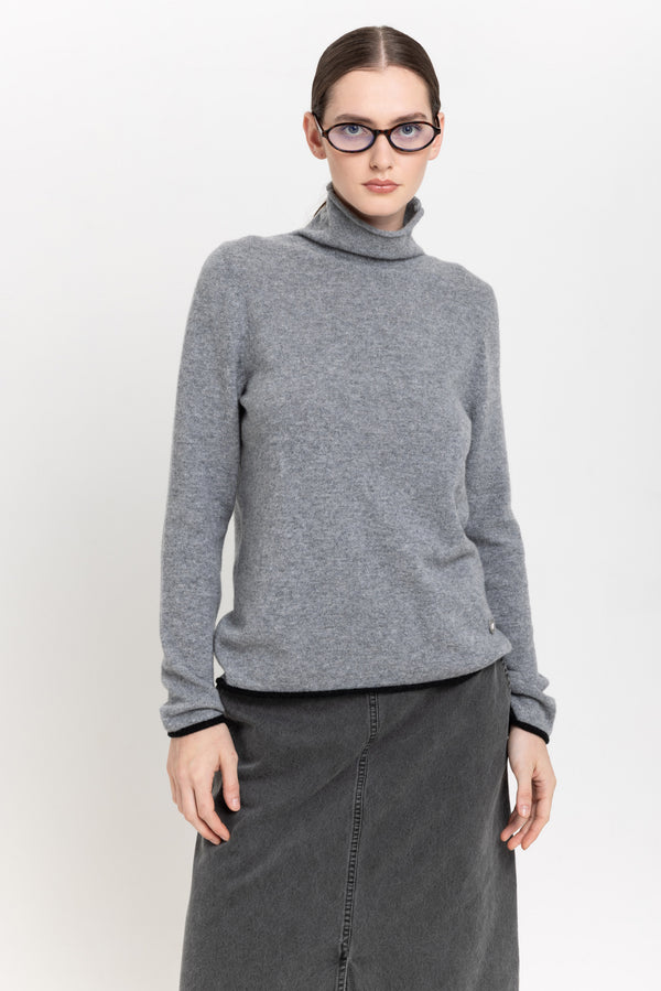 Nehera Limestone Grey With Black Cashmere Lightweight Turtleneck