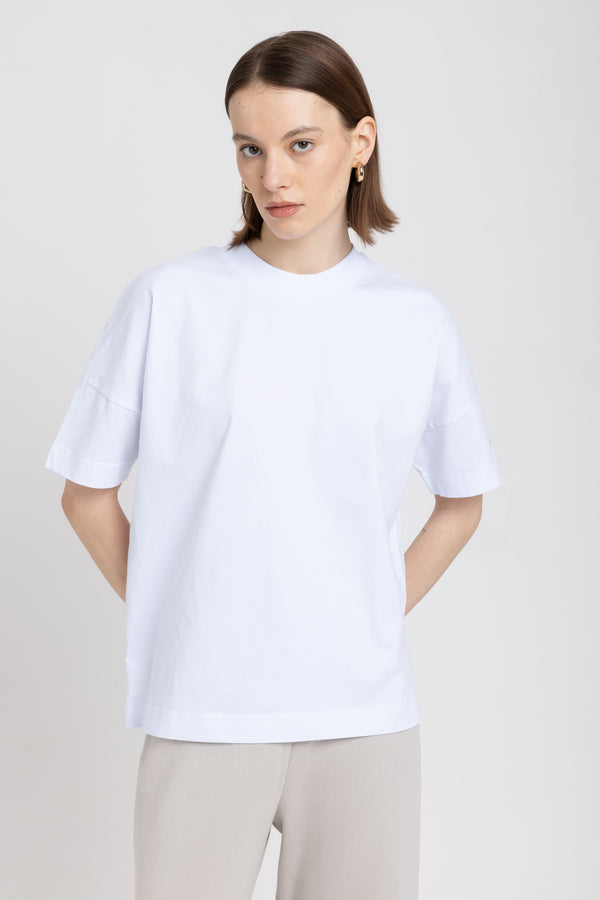 nehera ‘LOGO SLEEVE’ White pure cotton oversized t-shirt