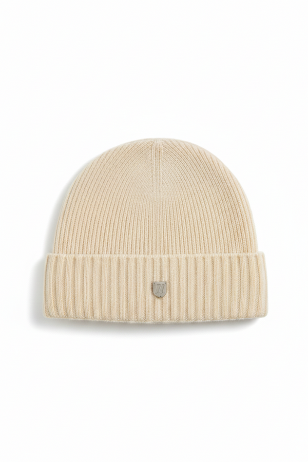 nehera Pearl white premium cashmere hat