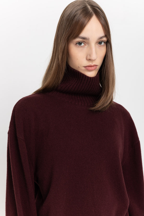 Nehera Wine Red Cashmere Boxy Cropped Turtleneck