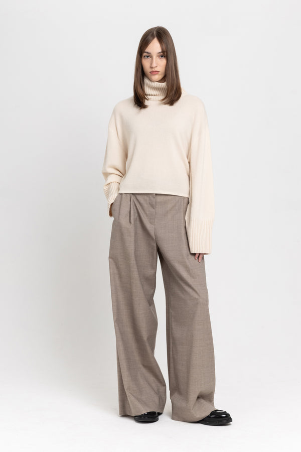 nehera Pearl white cashmere boxy cropped turtleneck