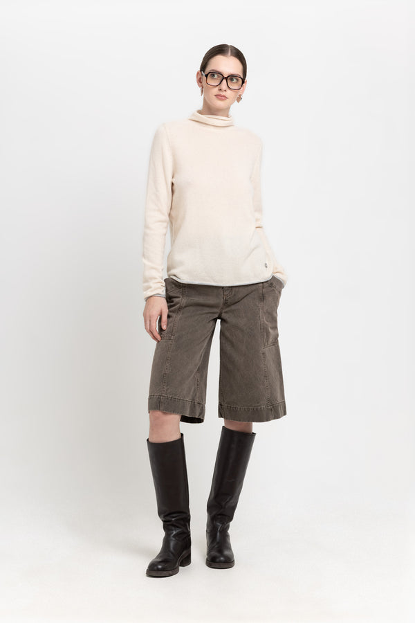 Nehera Pearl With Grey Dawn Cashmere Lightweight Turtleneck