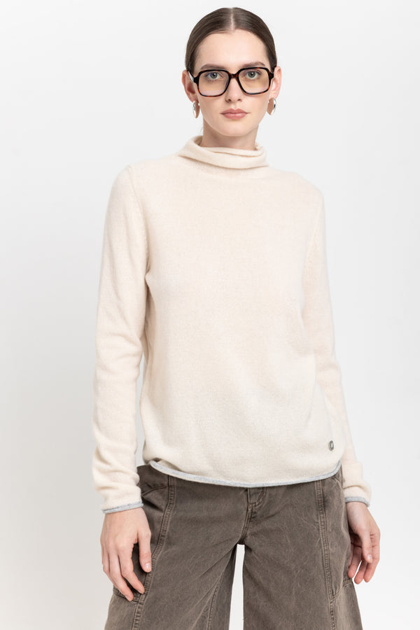 Nehera Pearl With Grey Dawn Cashmere Lightweight Turtleneck