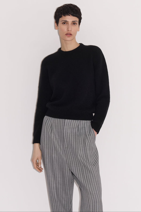 Nellie Partow London Sweater Black