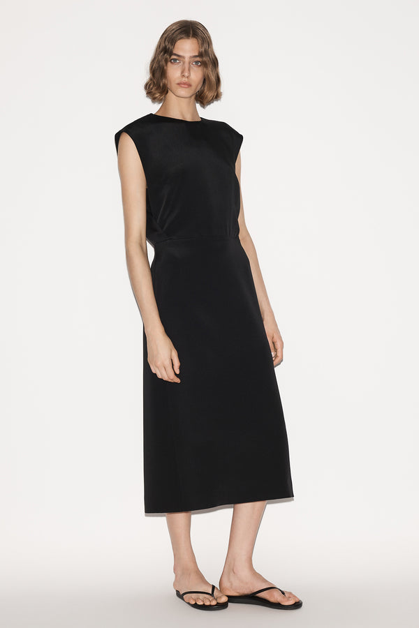 Nellie Partow Serena Dress Black