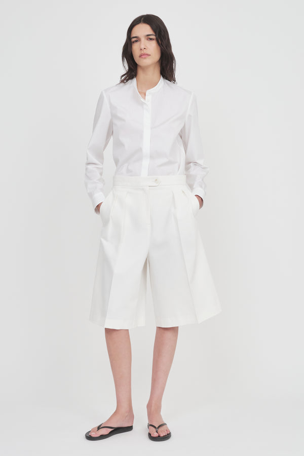 Nellie Partow Waylon Short White