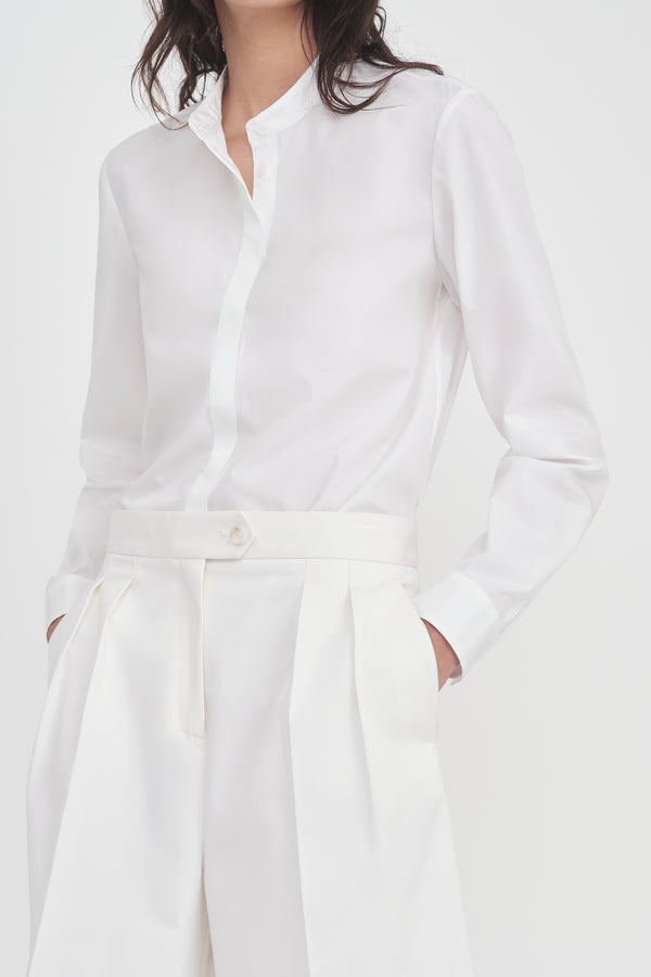 Nellie Partow Waylon Short White