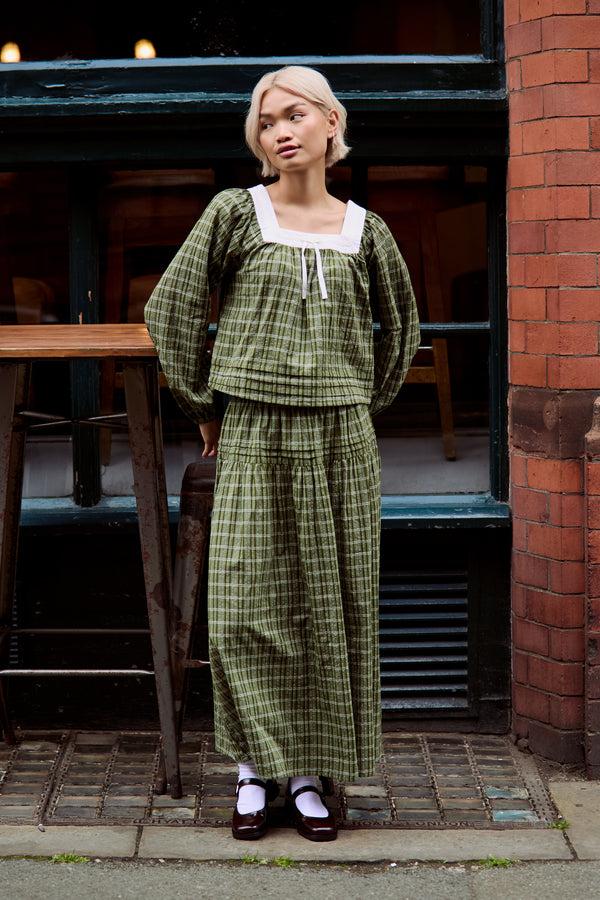 Neon Rose Flora Check Square Collar Balloon Sleeve Blouse