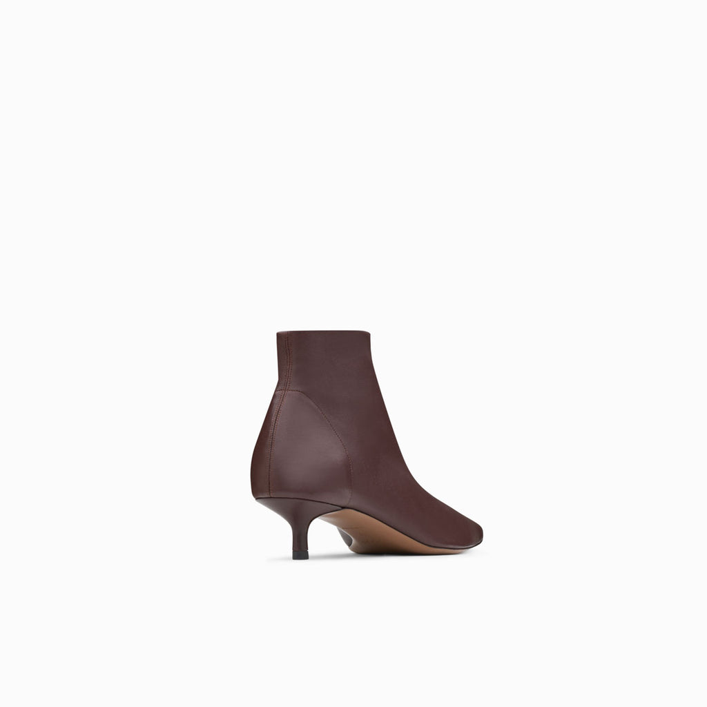 Neous IDRA Stretch Ankle Boot DARK CHOCOLATE
