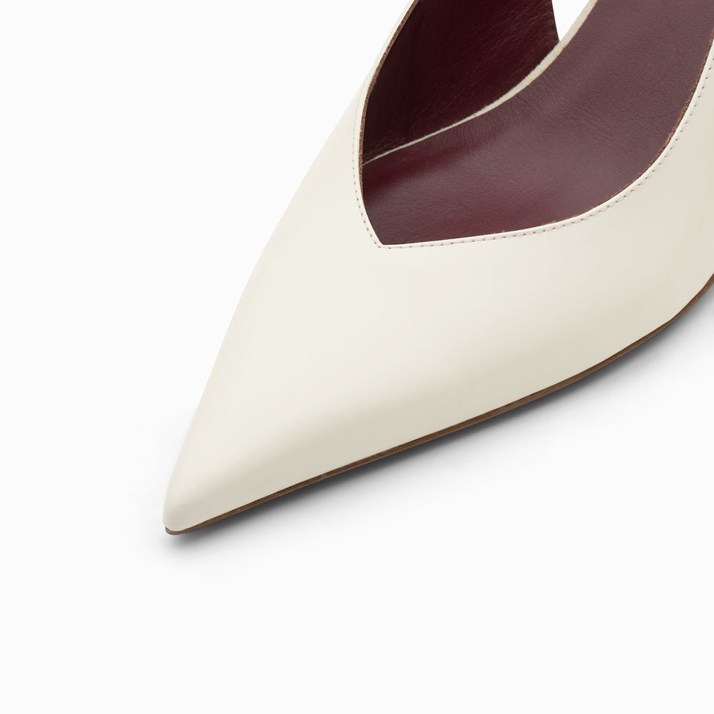 Neous MORIAH Slingback Pump Cream