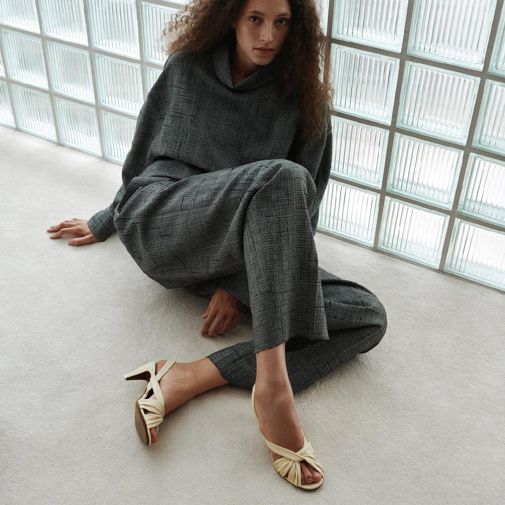 Neous NAOS Women's Leather Sandals CREAM