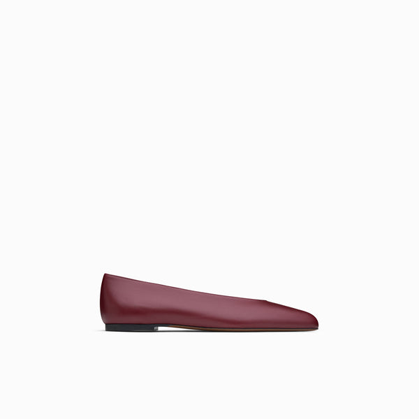 neous NEOUS BEID Leather Flat BURGUNDY