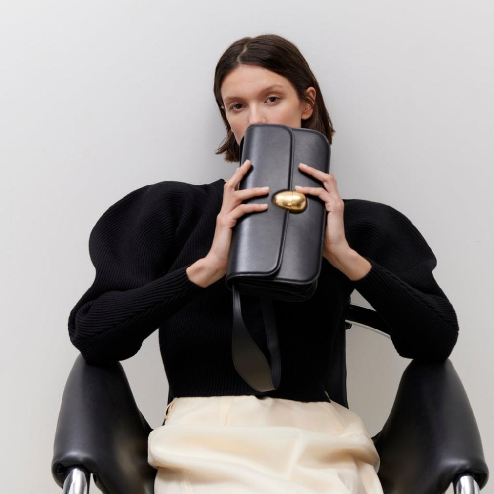 Neous Phoenix East West | NEOUS Bags Black