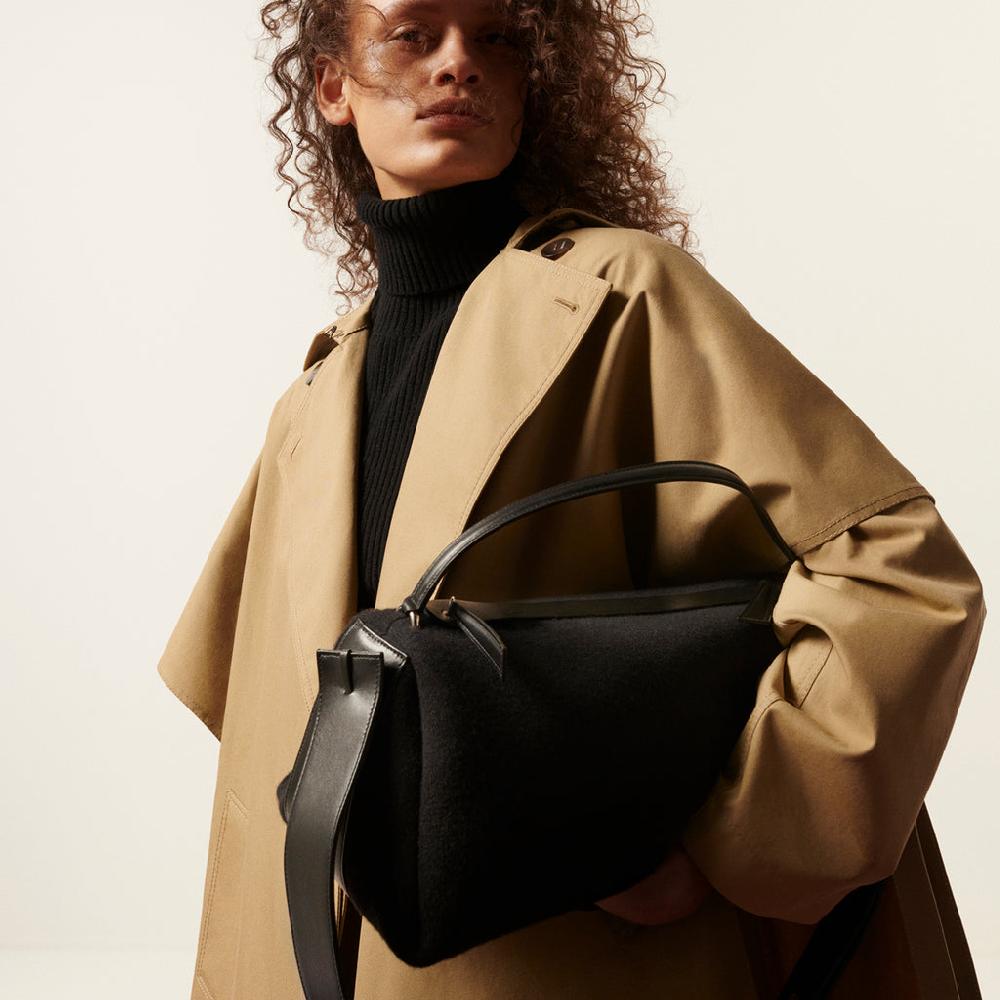 Neous NEOUS Scorpius Leather Tote Bag | NEOUS Bags Black