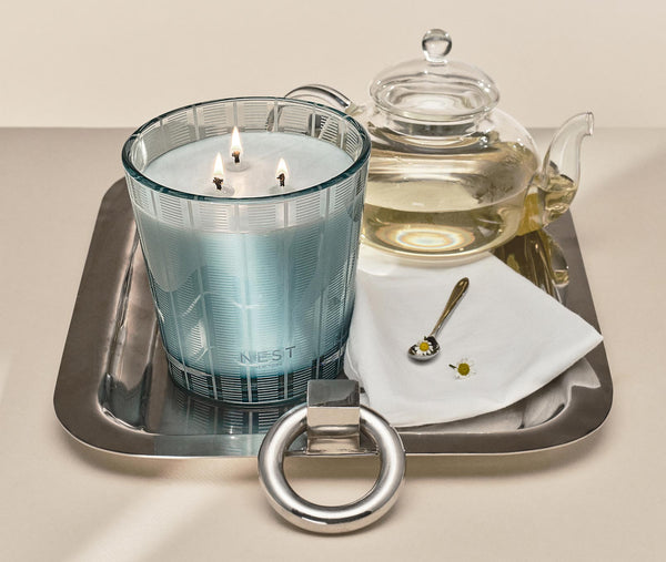 Nest Fragrances Driftwood & Chamomile 3-Wick Candle
